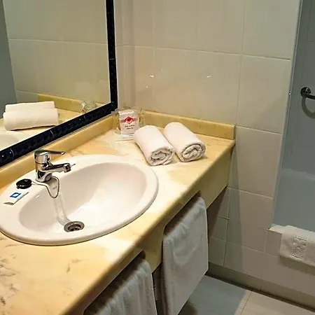 Hotell Museo Infantes 3*