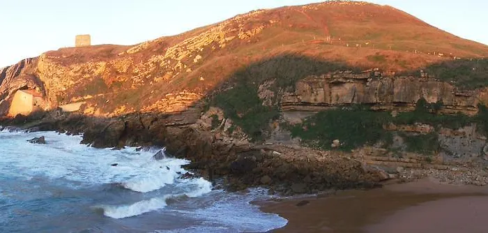Museo Infantes فندق سانتيانا ذيل مار