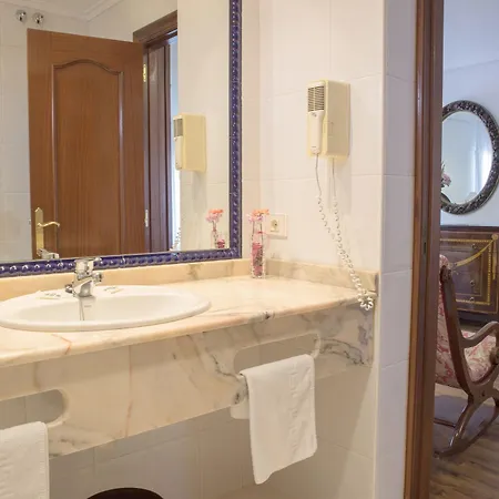 Hotel Museo Infantes 3*