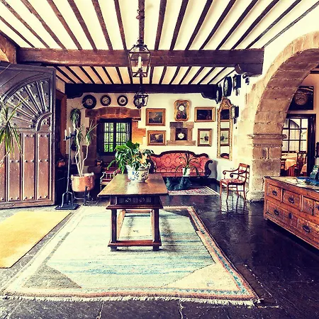 Hotel Museo Infantes Santillana del Mar