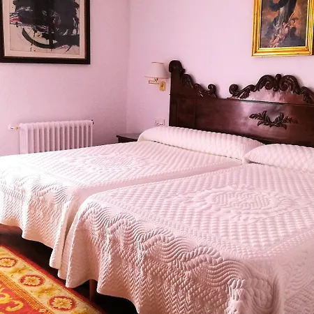 Museo Infantes 3* Santillana del Mar