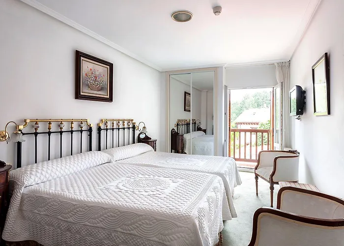 酒店 Museo Infantes 桑提亚纳德玛