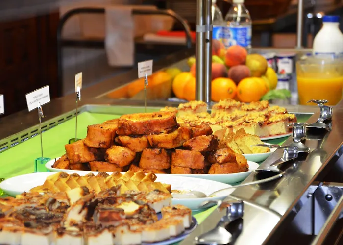 Museo Infantes 酒店 3*