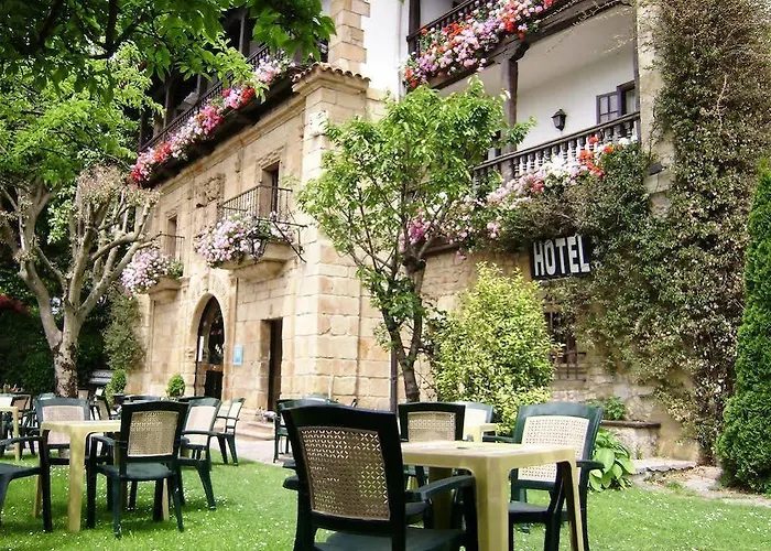 酒店 Museo Infantes 3*